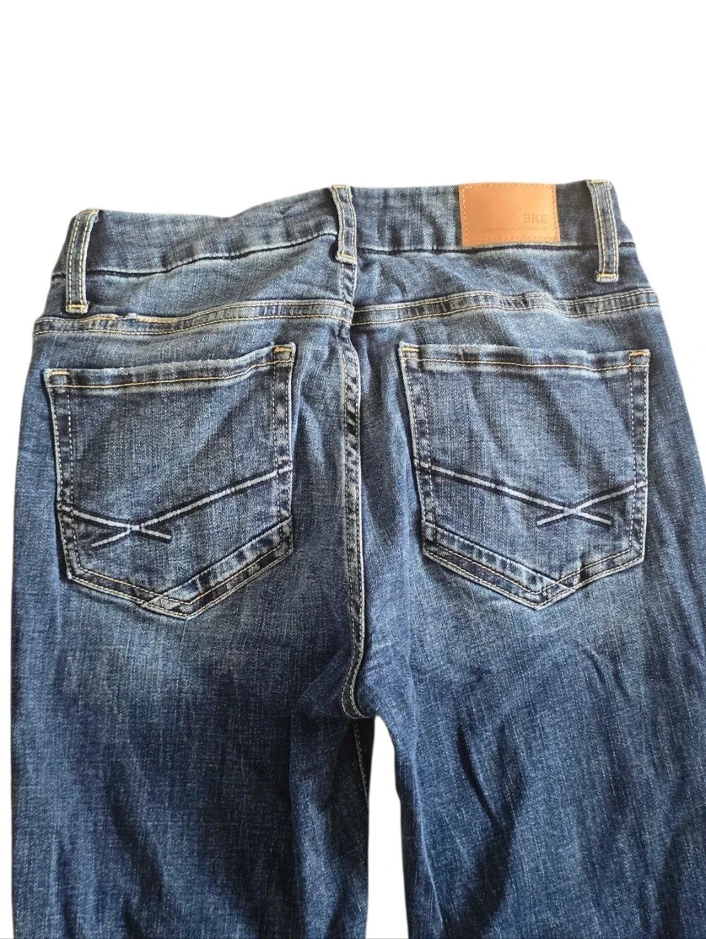 BKE Women's ANDI Slim Fit MidRise Flare Women's Jeans Size 26 Tall Girl Friendly